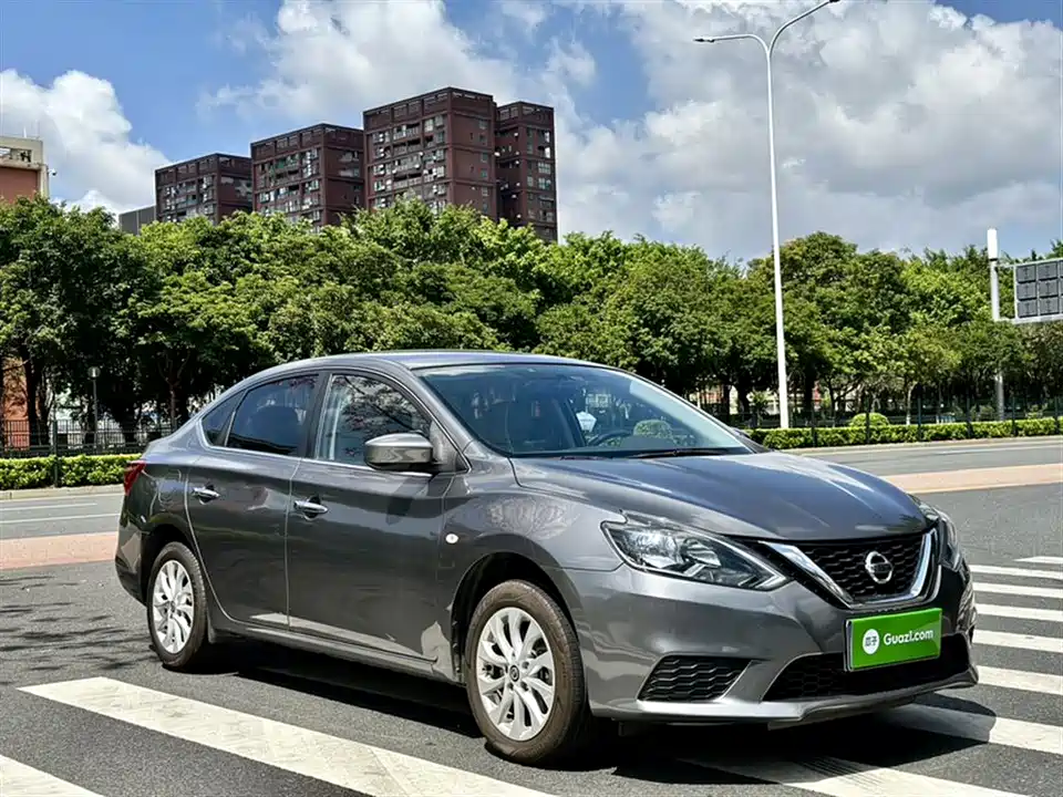 Nissan Xuan Yi