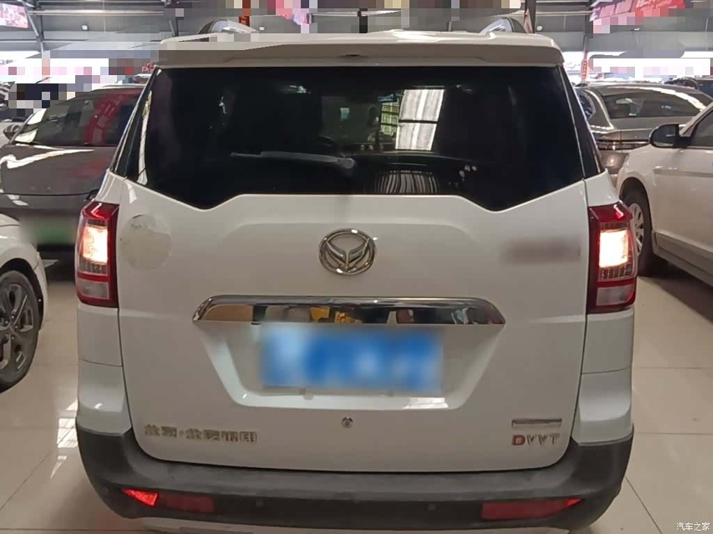 BAIC S3, 2015 6