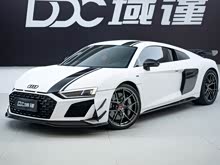 �µ�R8 2016�� V10 Coupe Performance