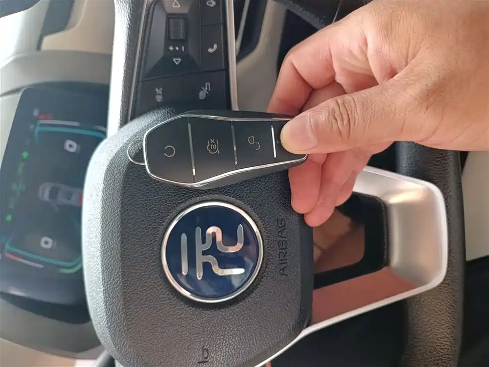 BYD Yuan Pro BYD Yuan Pro