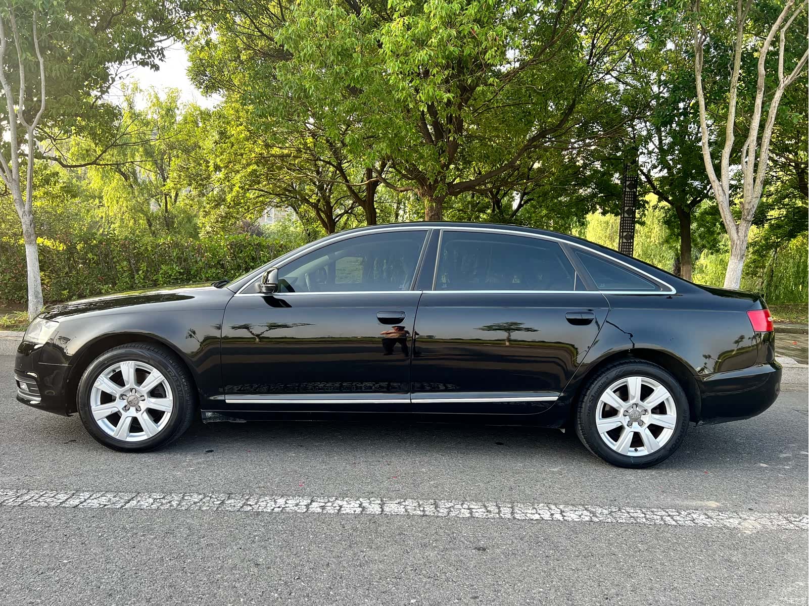 Audi A6L, 2009 3