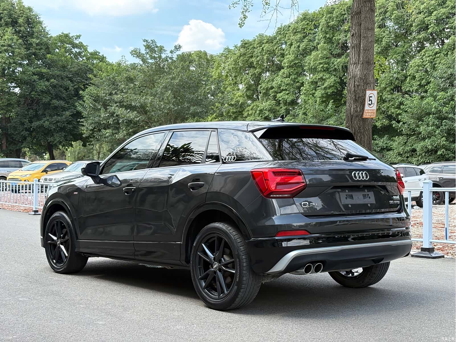 Audi Q2L, 2020 4