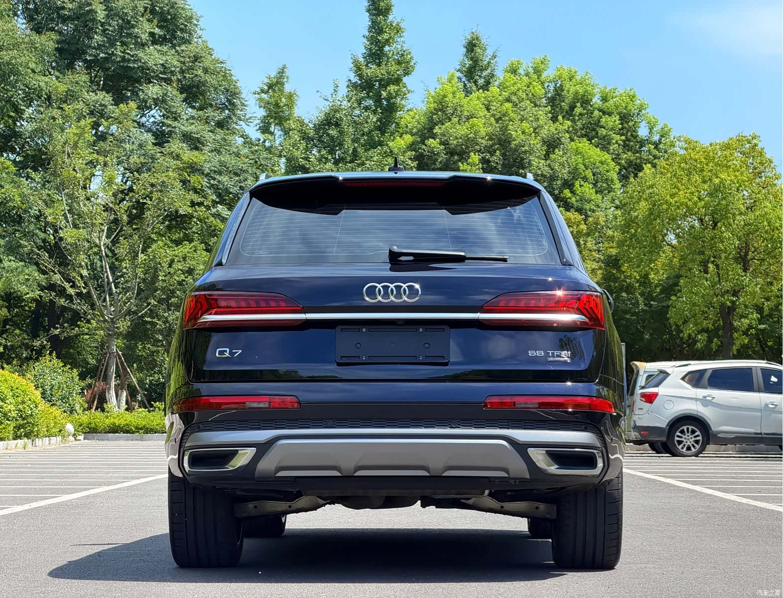 Audi Q7, 2021 все фото