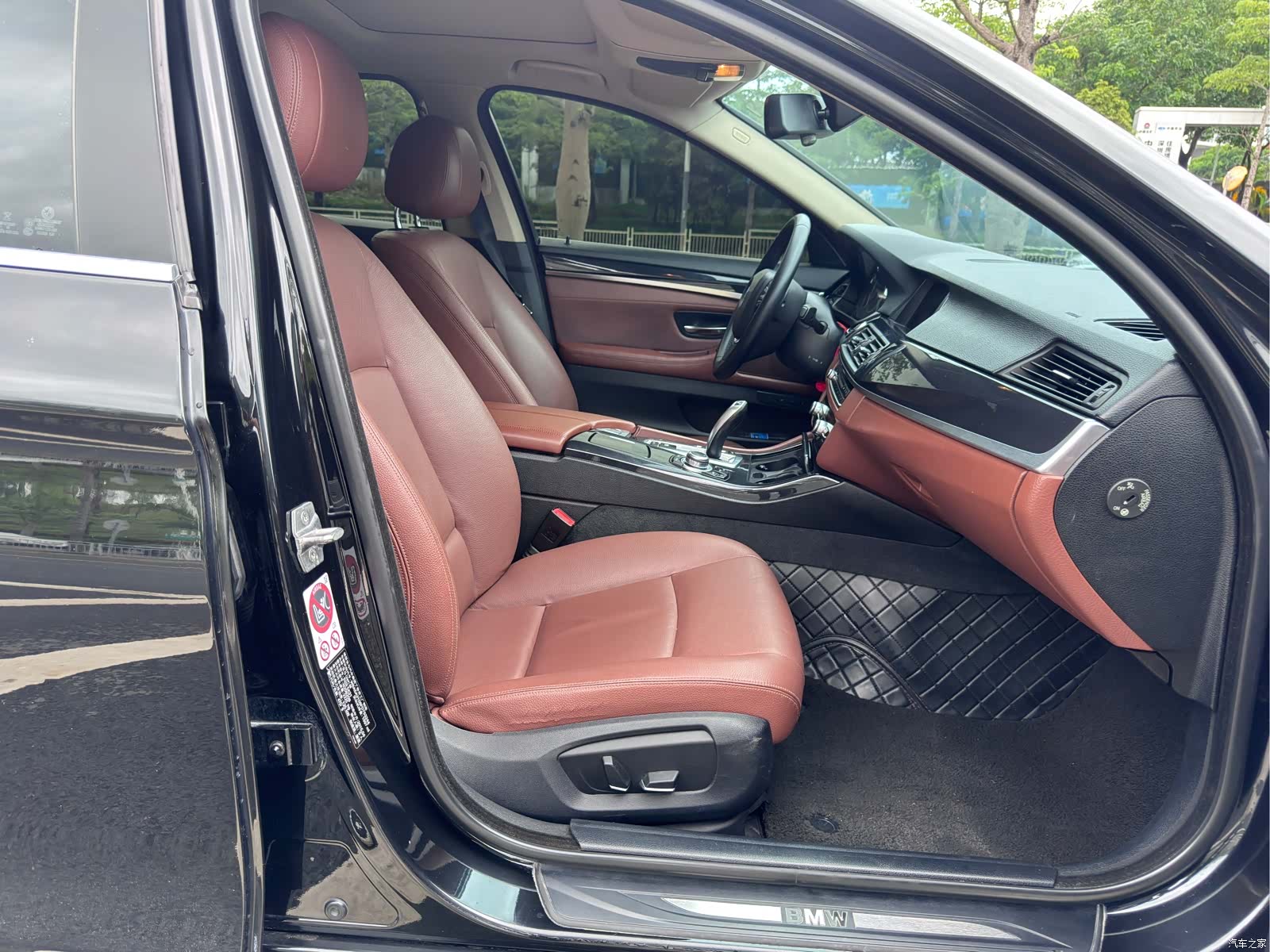 BMW 5 Series, 2015 10