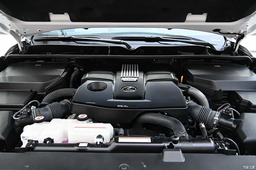 Lexus LX, 2024 34