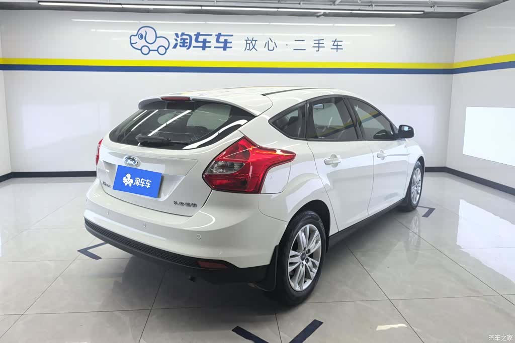 Ford Focus, 2013 3