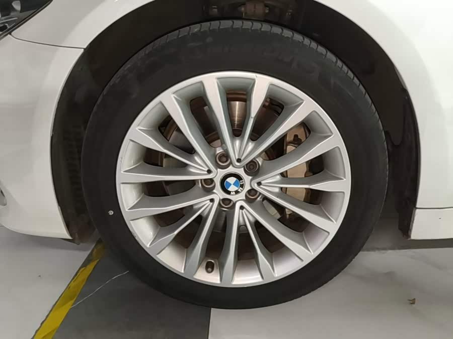 BMW 5 Series 2018, фото 22