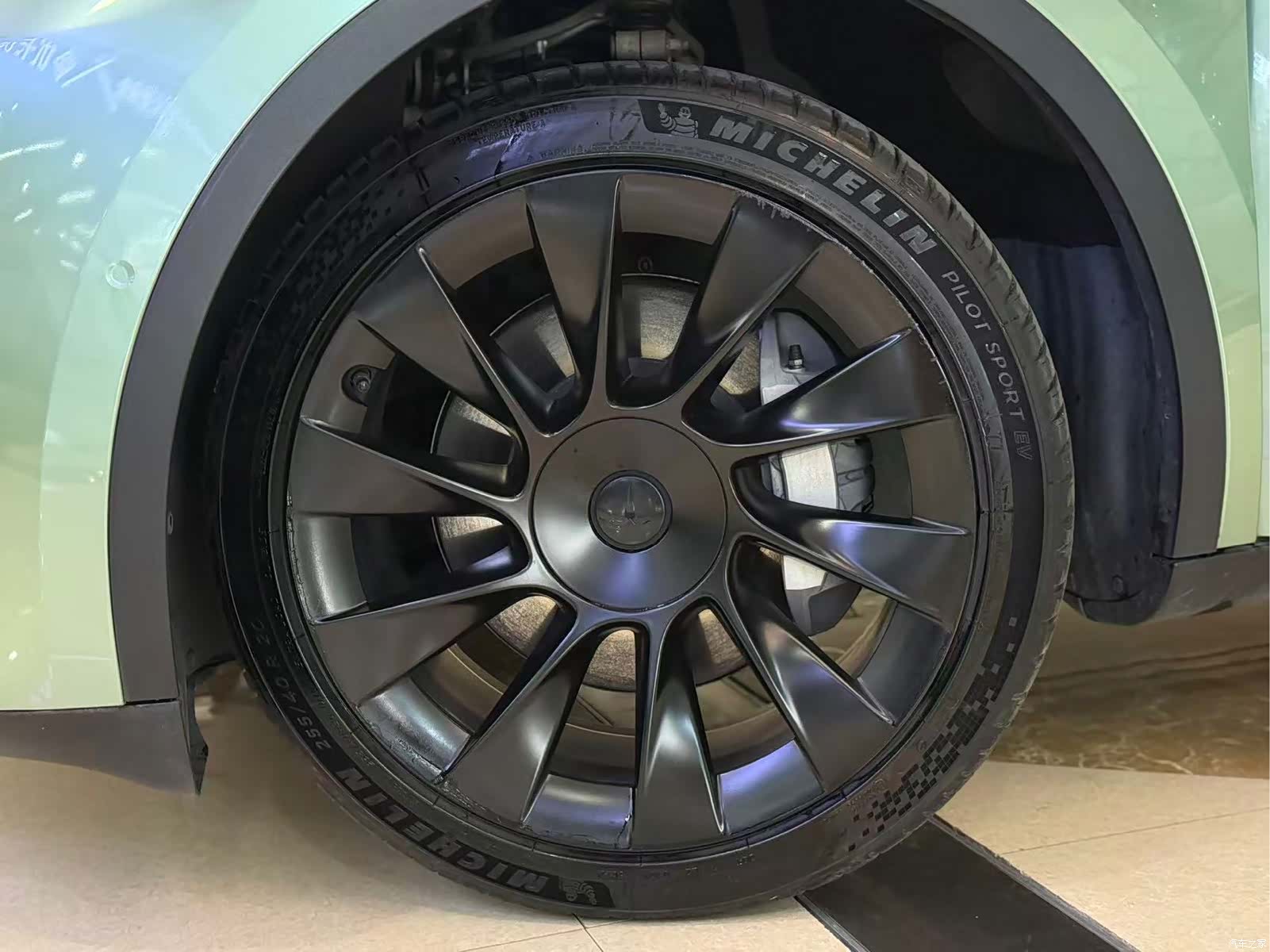 Tesla Model Y, 2022 6