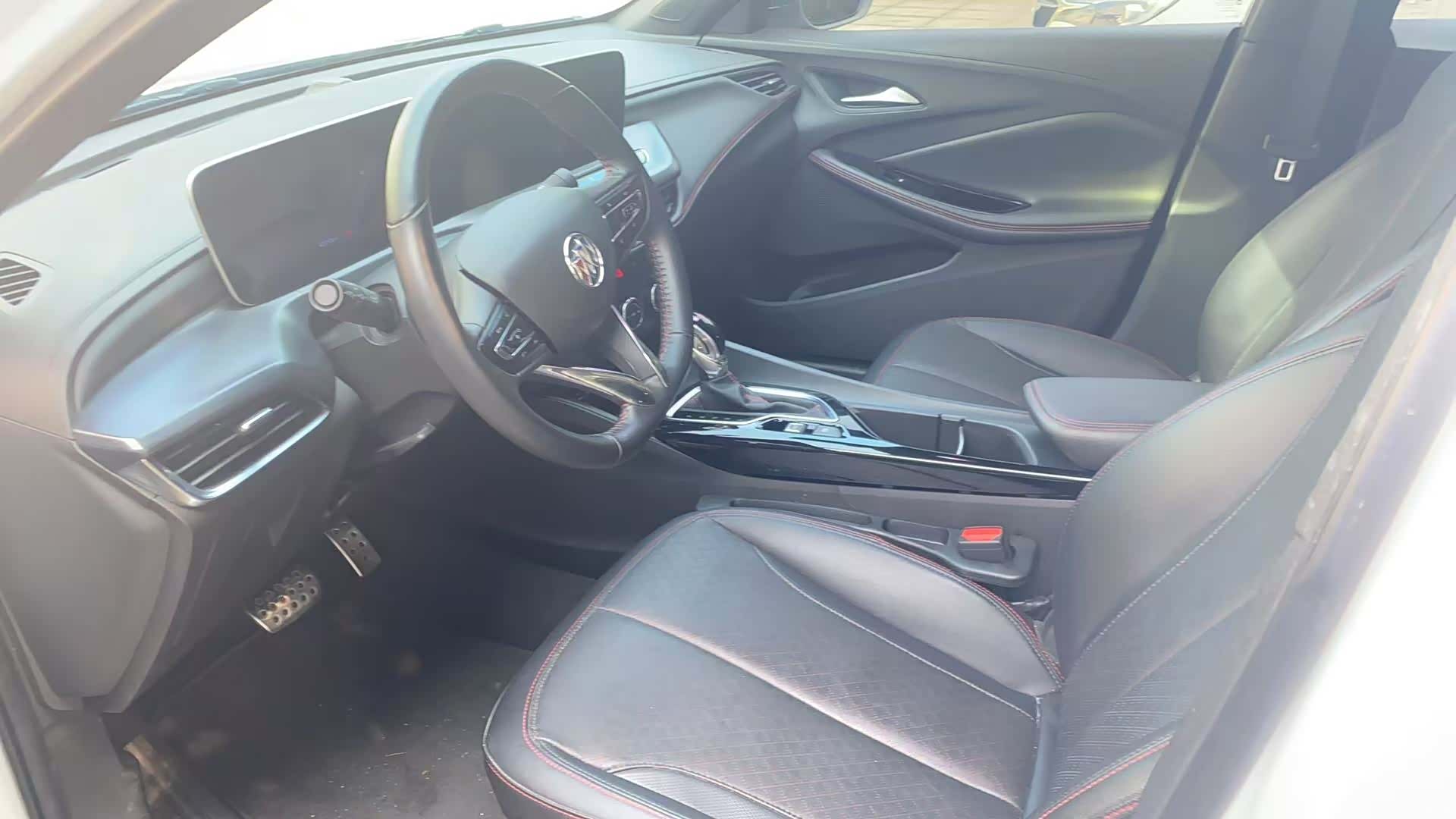 Buick Verano, 2022 4