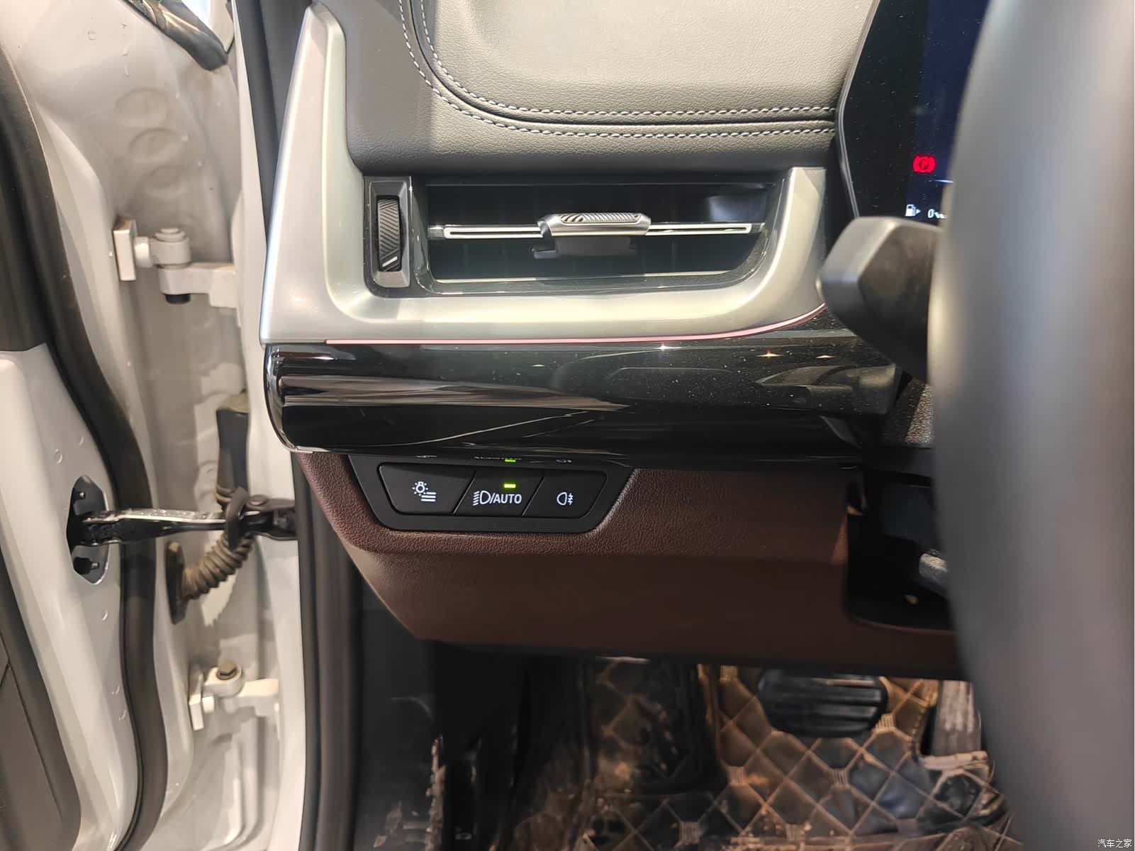 BMW X1, 2023 11