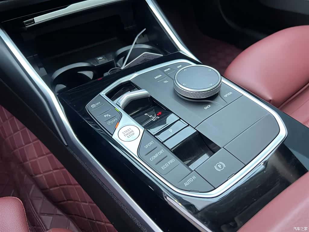 BMW 3 Series, 2023 12