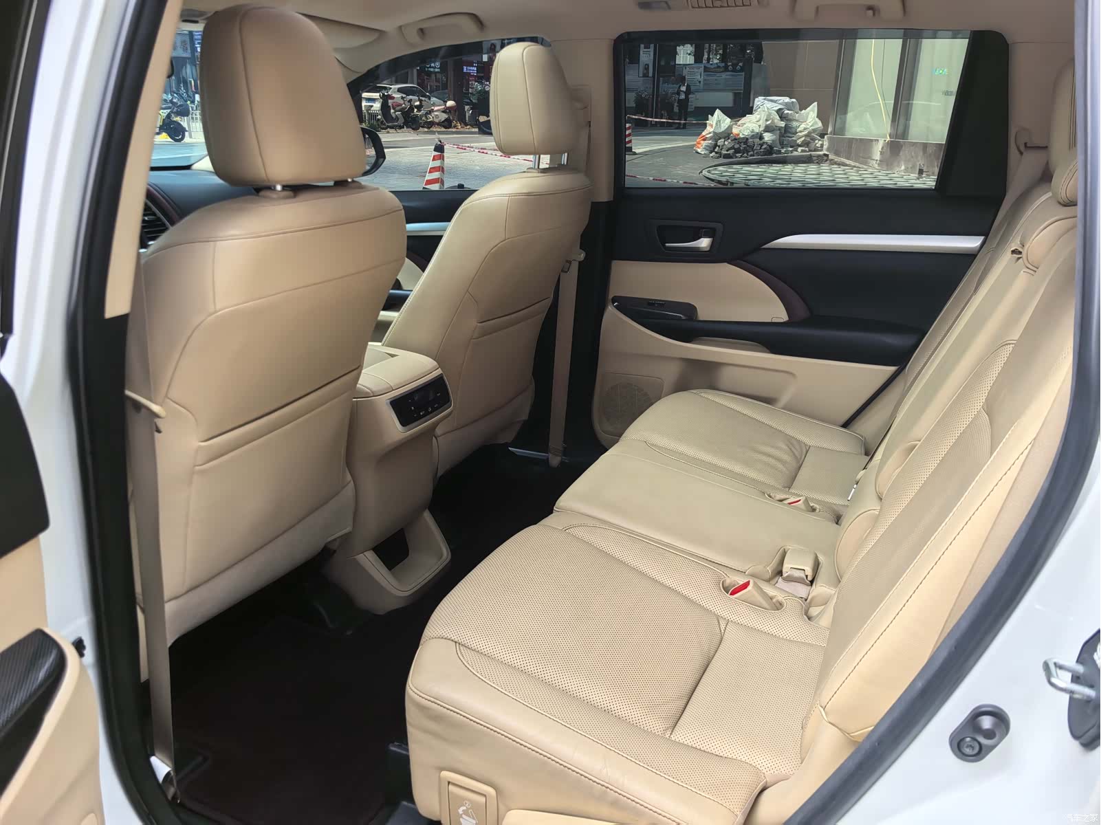 Toyota Highlander, 2017 11