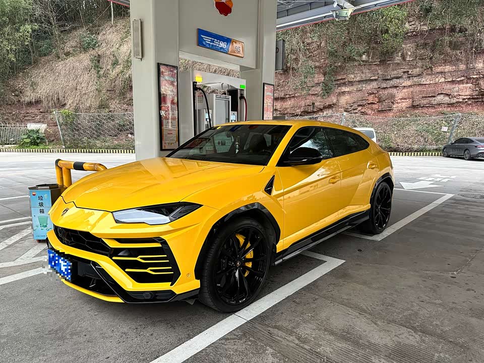 Lamborghini Urus