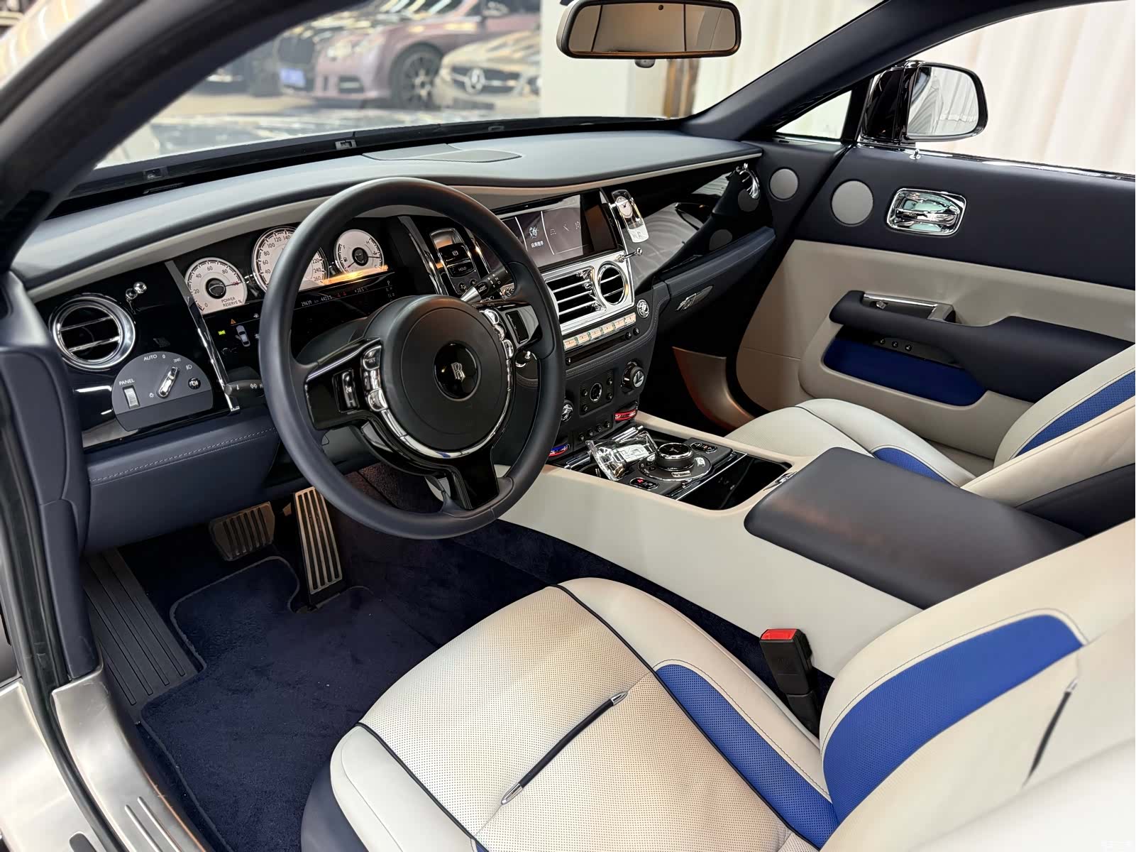Rolls-Royce Wraith, 2020 14