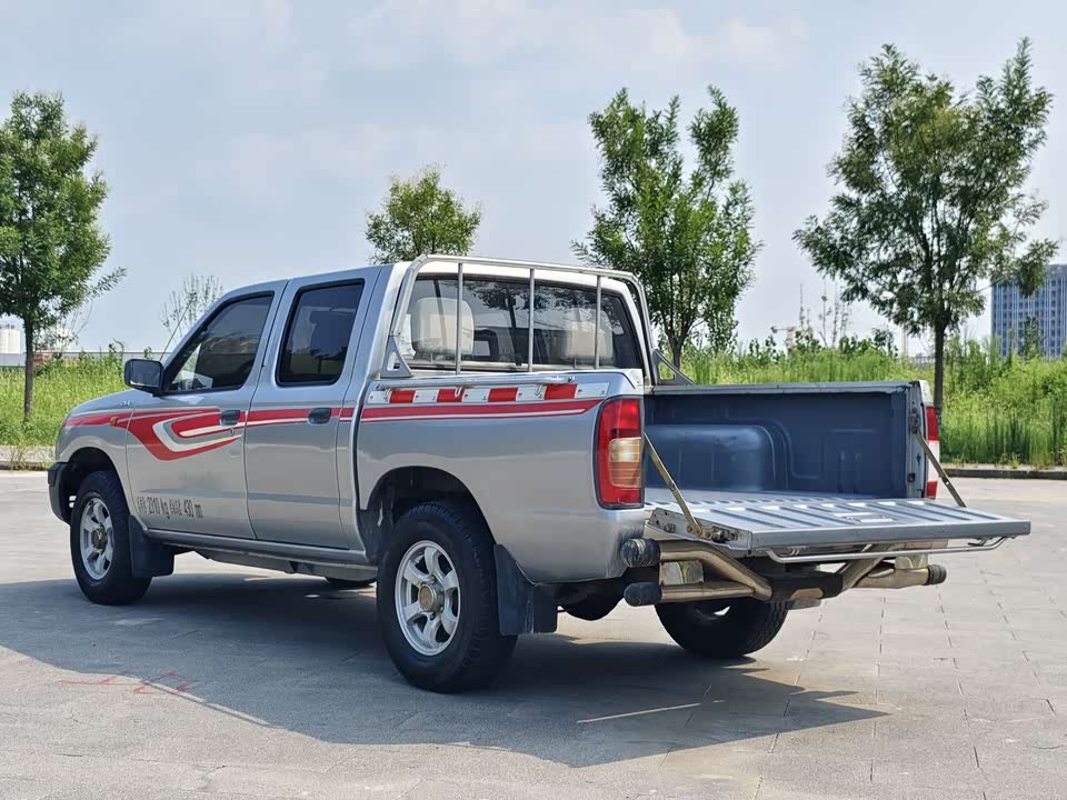 Dongfeng Ruiqi
