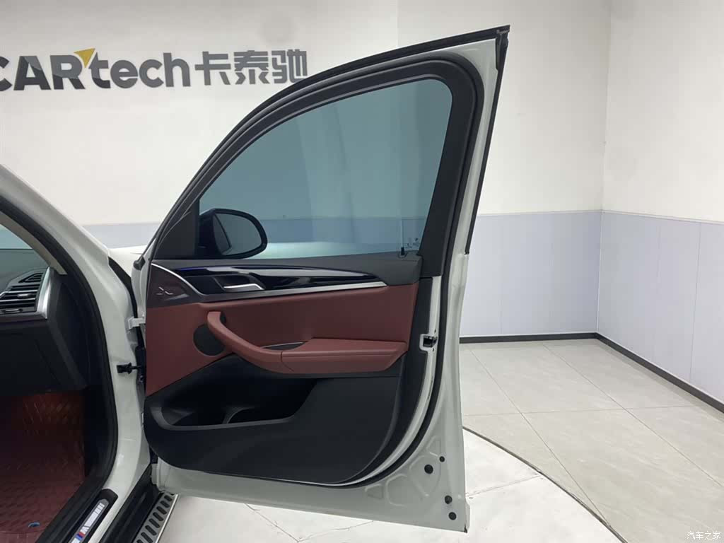 BMW X3, 2024 26