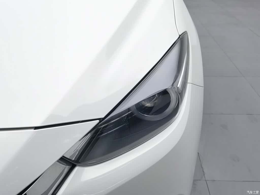 Mazda Mazda3, 2018 7
