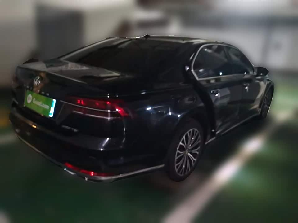 Volkswagen Huiang