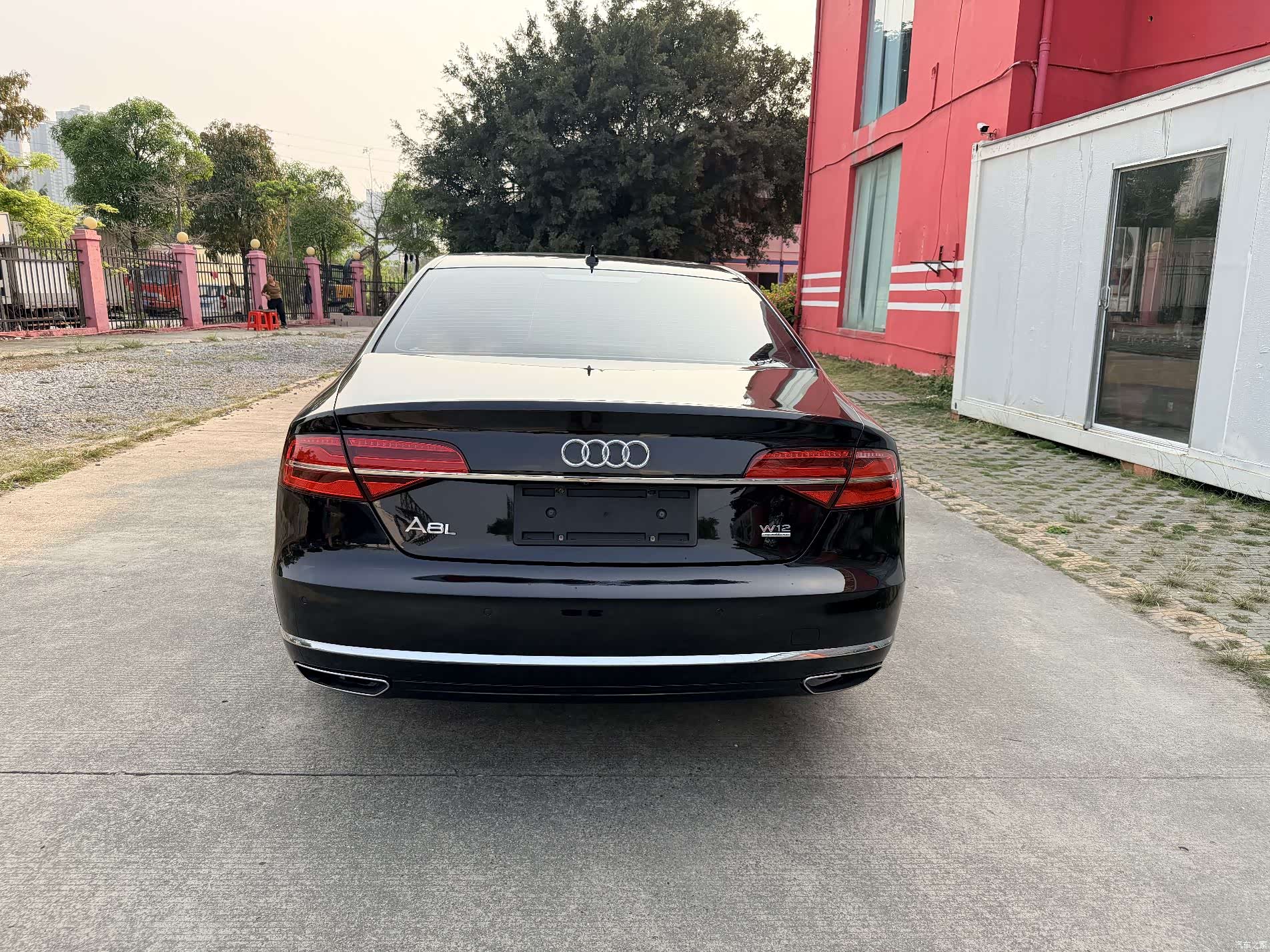 Audi A8L, 2016 6