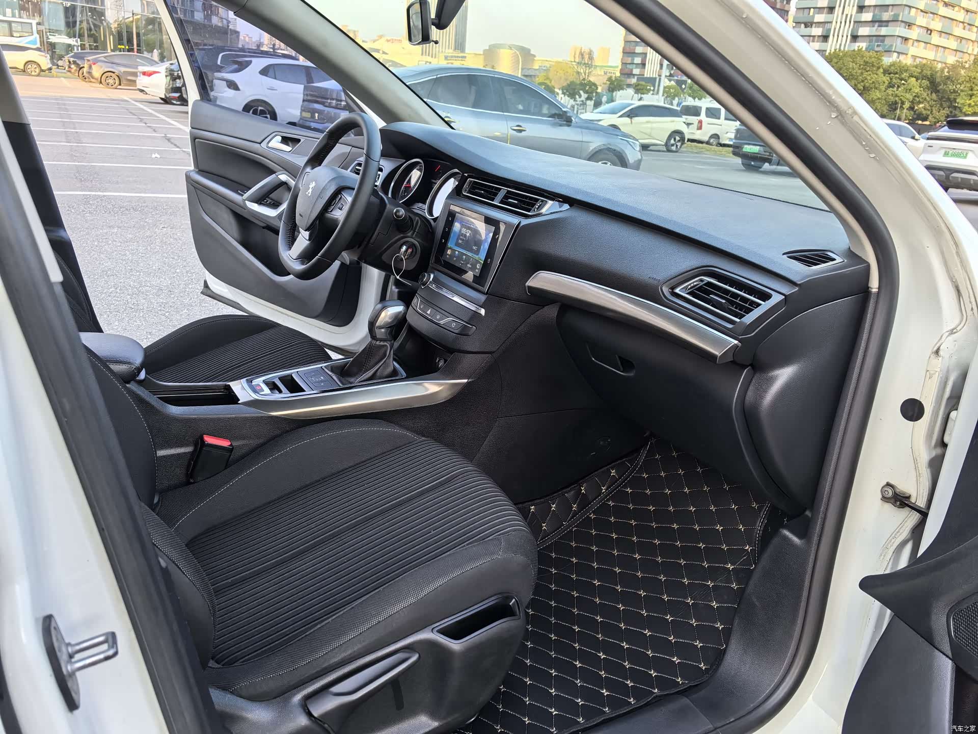 Peugeot 408, 2016 10