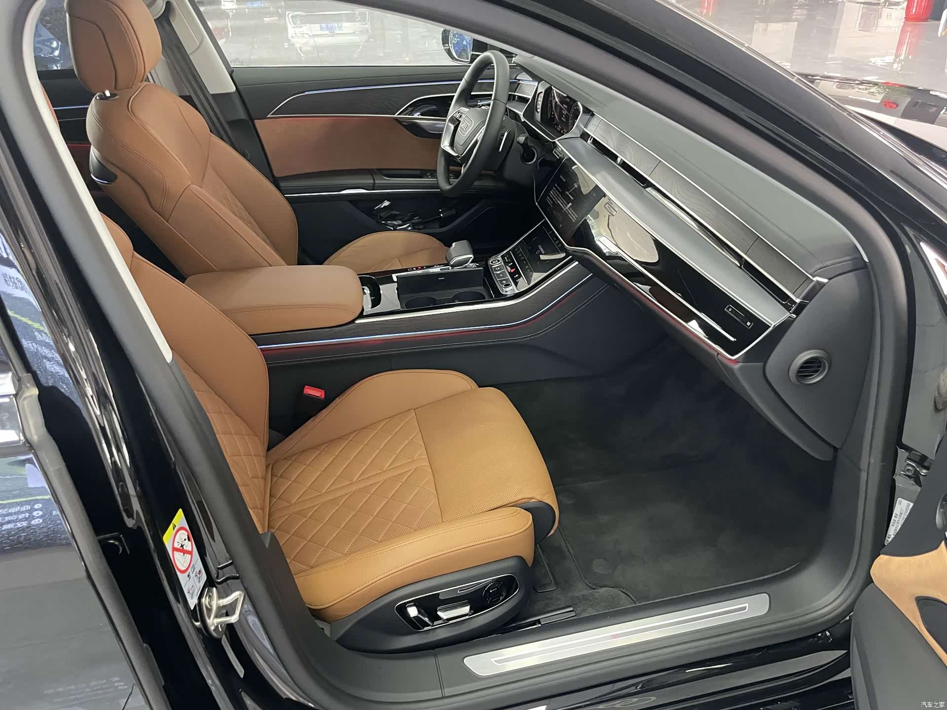 Audi A8L, 2025 16