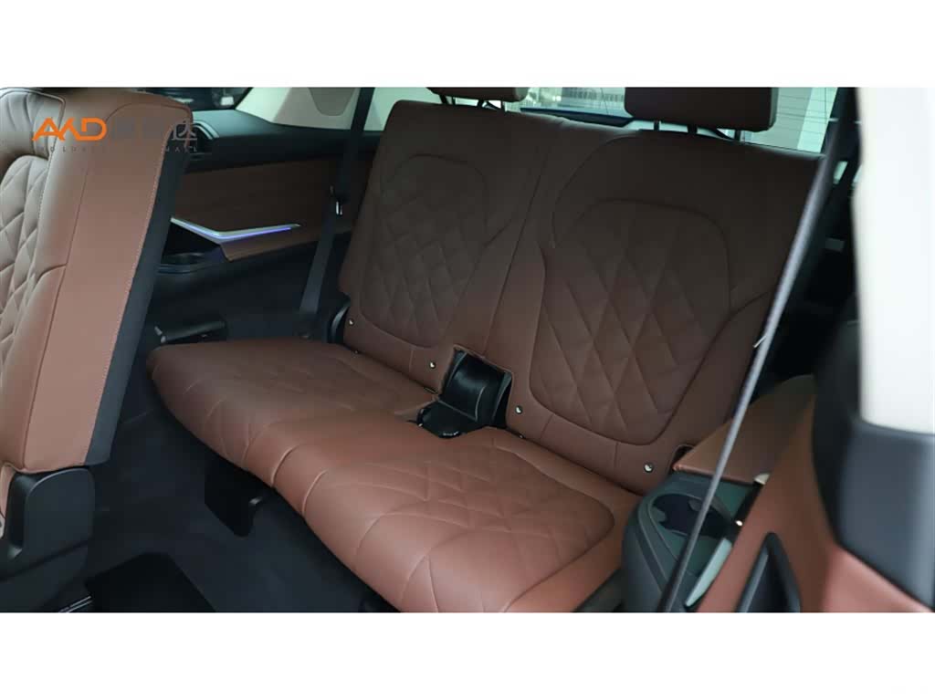 BMW X7, 2024 9