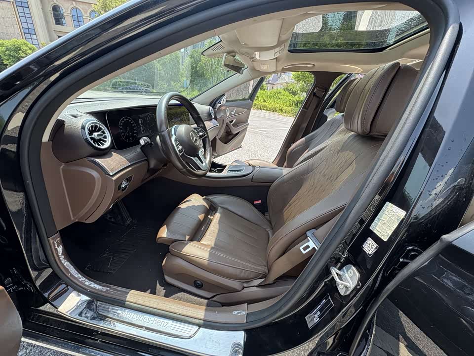 Mercedes-Benz E-class Mercedes-Benz E-class