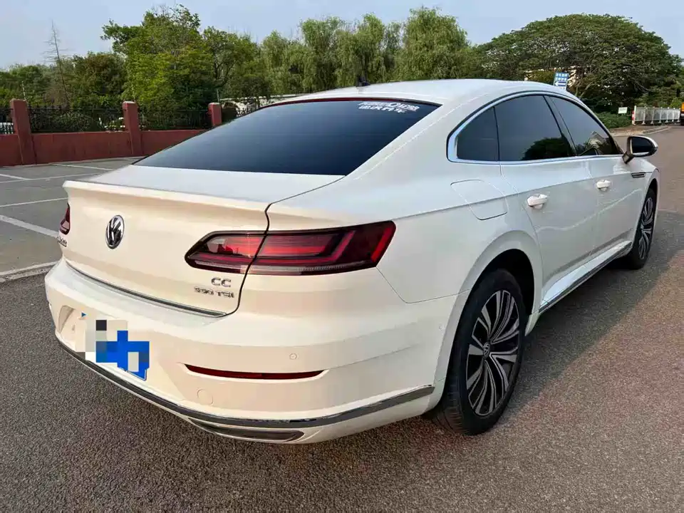 Volkswagen CC