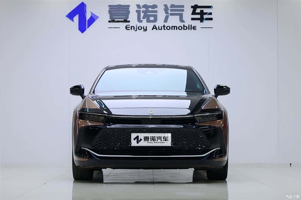 Toyota Crown, 2024 2