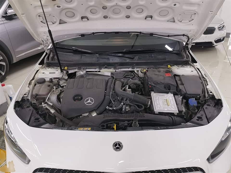 Mercedes-Benz Class A Mercedes-Benz Class A