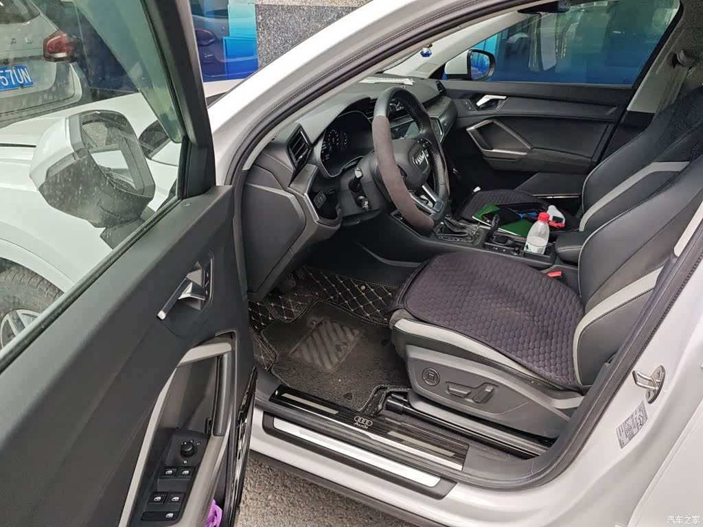 Audi Q3, 2020 12