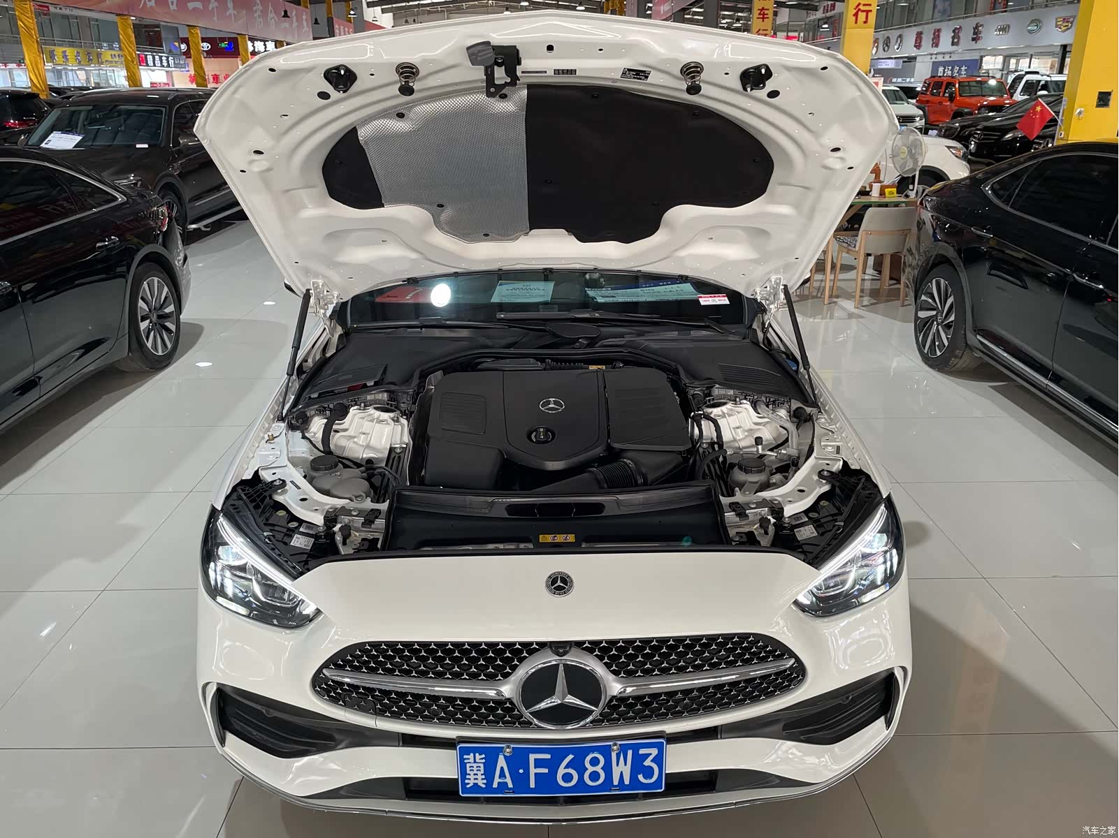 Mercedes-Benz C-Class, 2023 17