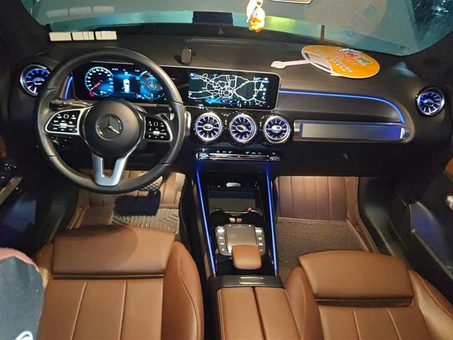 Mercedes-Benz GLB Mercedes-Benz GLB