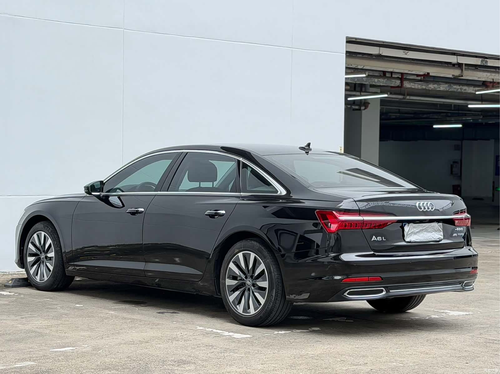 Audi A6L, 2020 11