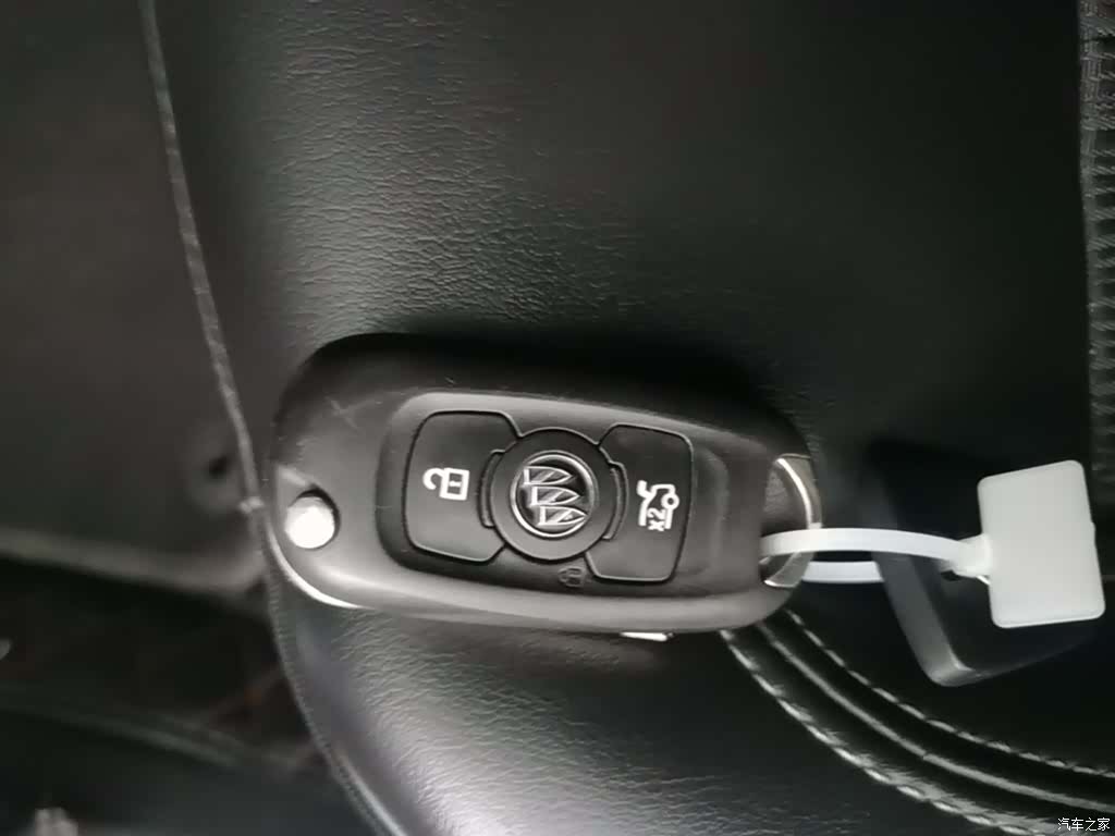 Buick Verano, 2015 9