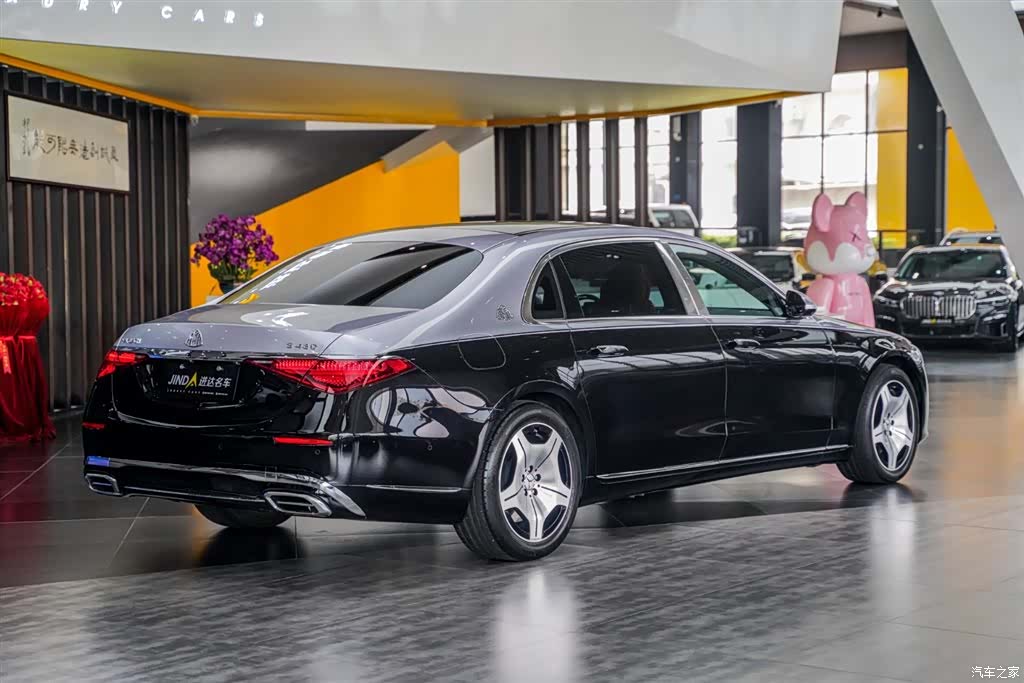 Maybach S-Class, 2025 4