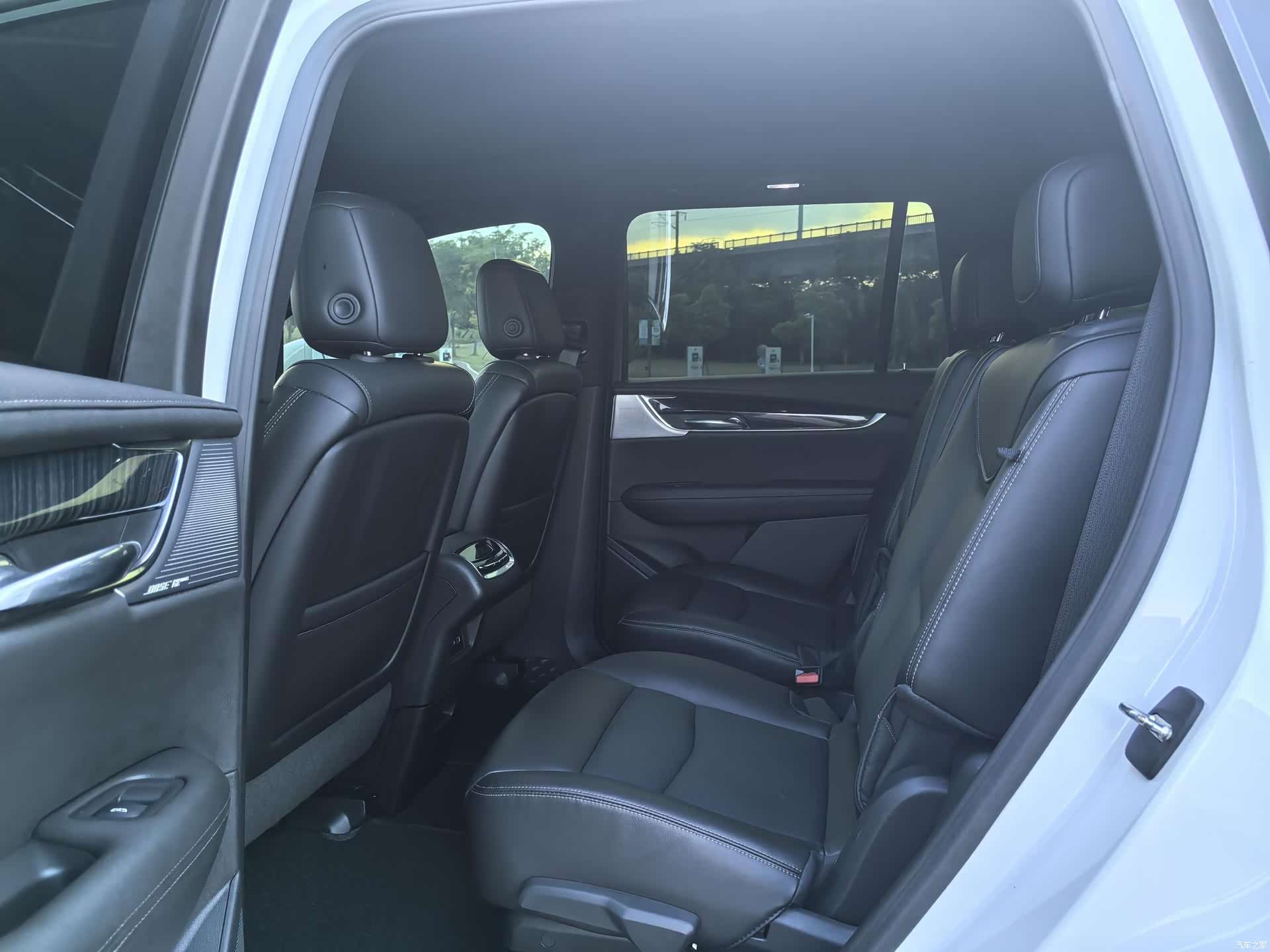 Cadillac XT6, 2021 13