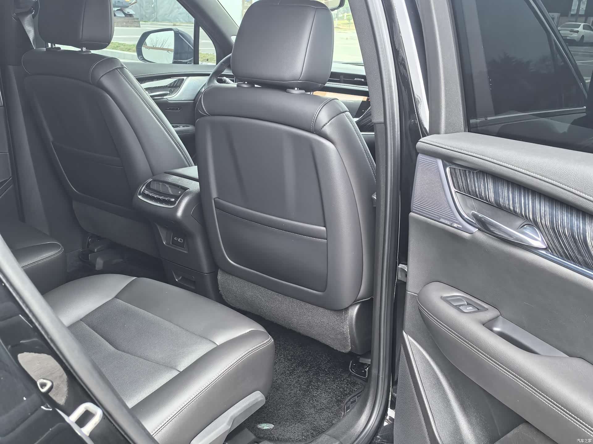 Cadillac XT6, 2023 19