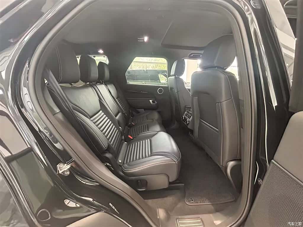 Land Rover Discovery, 2026 14