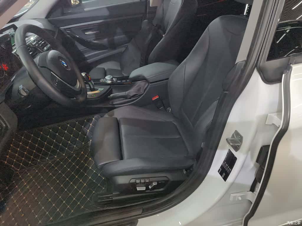 BMW 3 Series, 2019 11