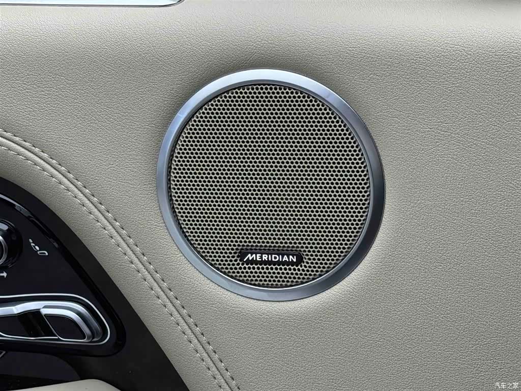 Land Rover Range Rover, 2022 16