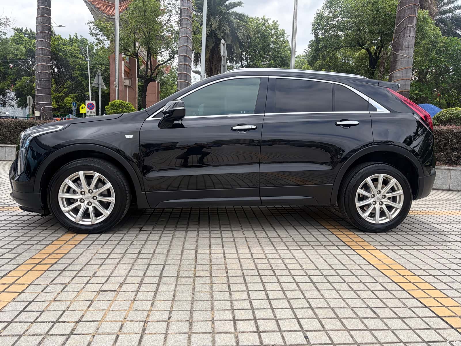 Cadillac XT4, 2021 8
