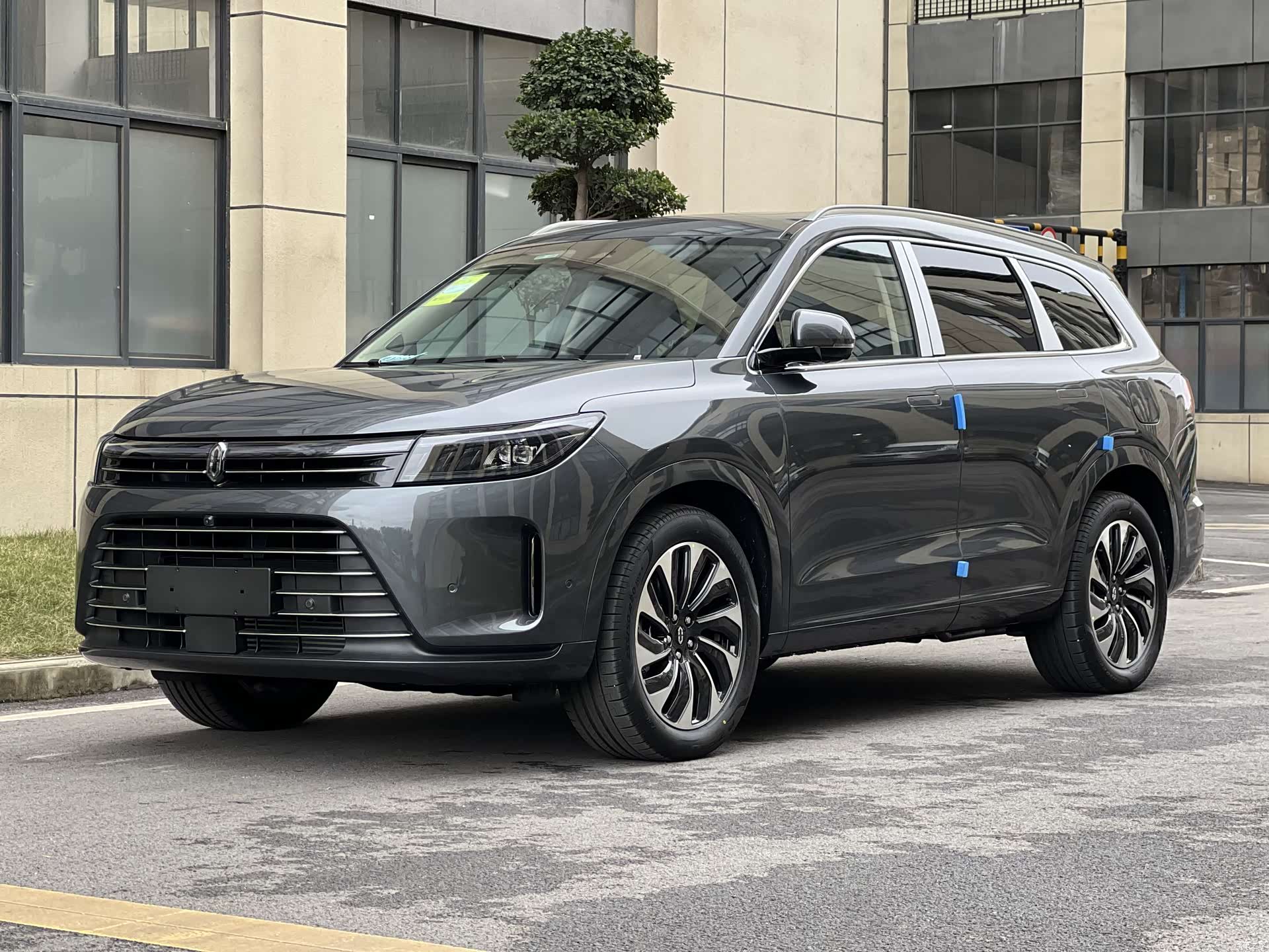 AITO M7, 2025 1