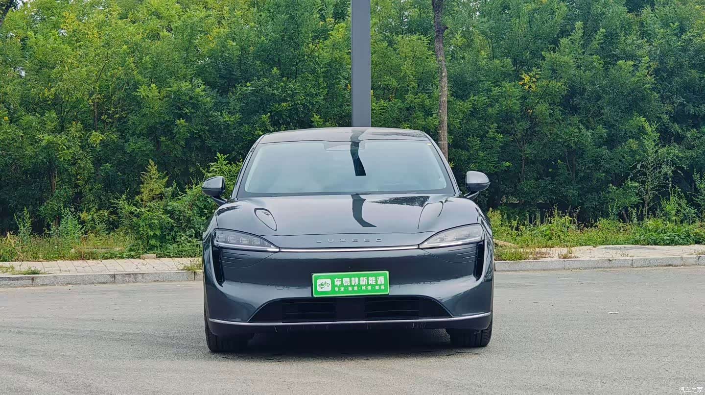 Luxeed R7, 2024 2