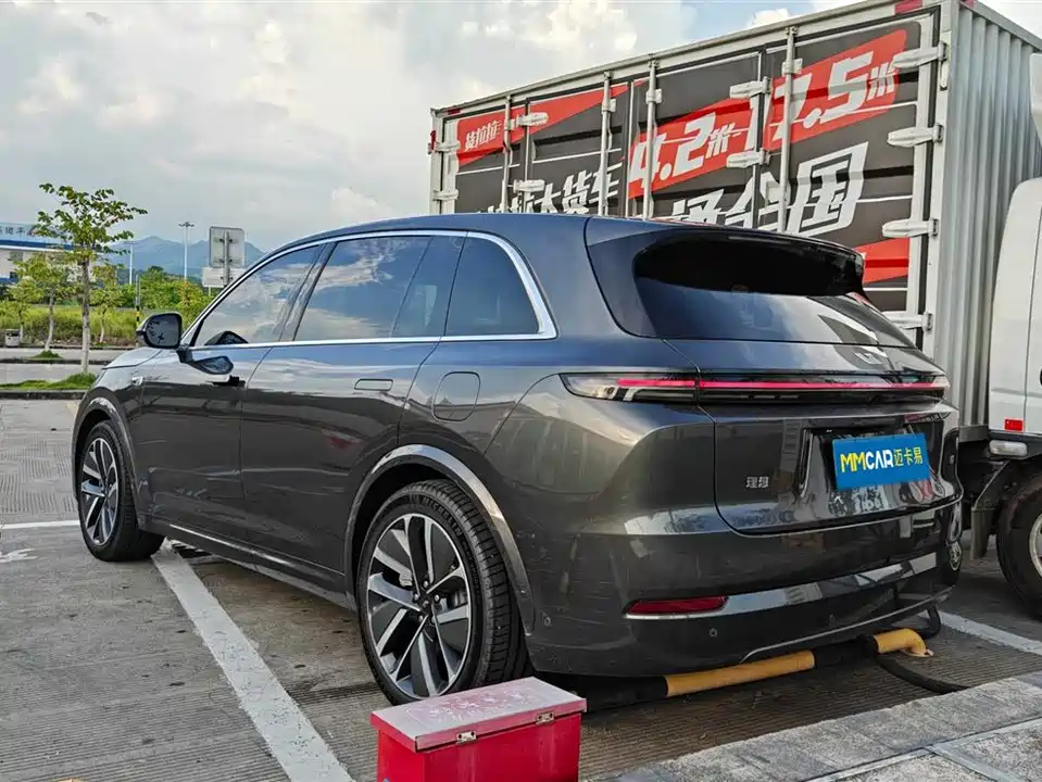 Li Auto Ideal L7