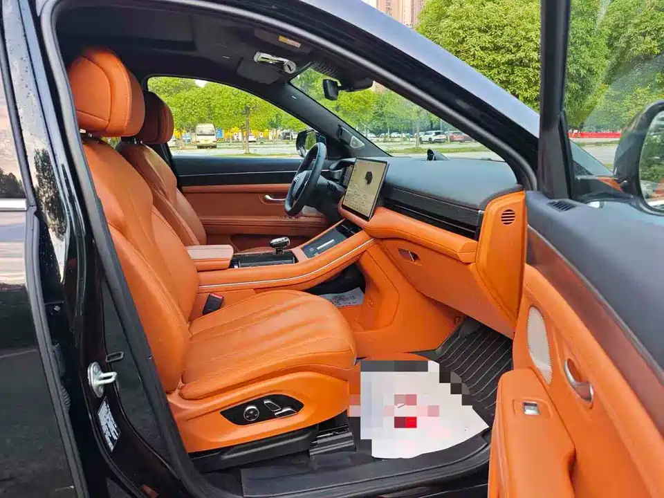 AITO Ask the world M7