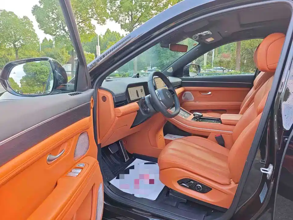 AITO Ask the world M7