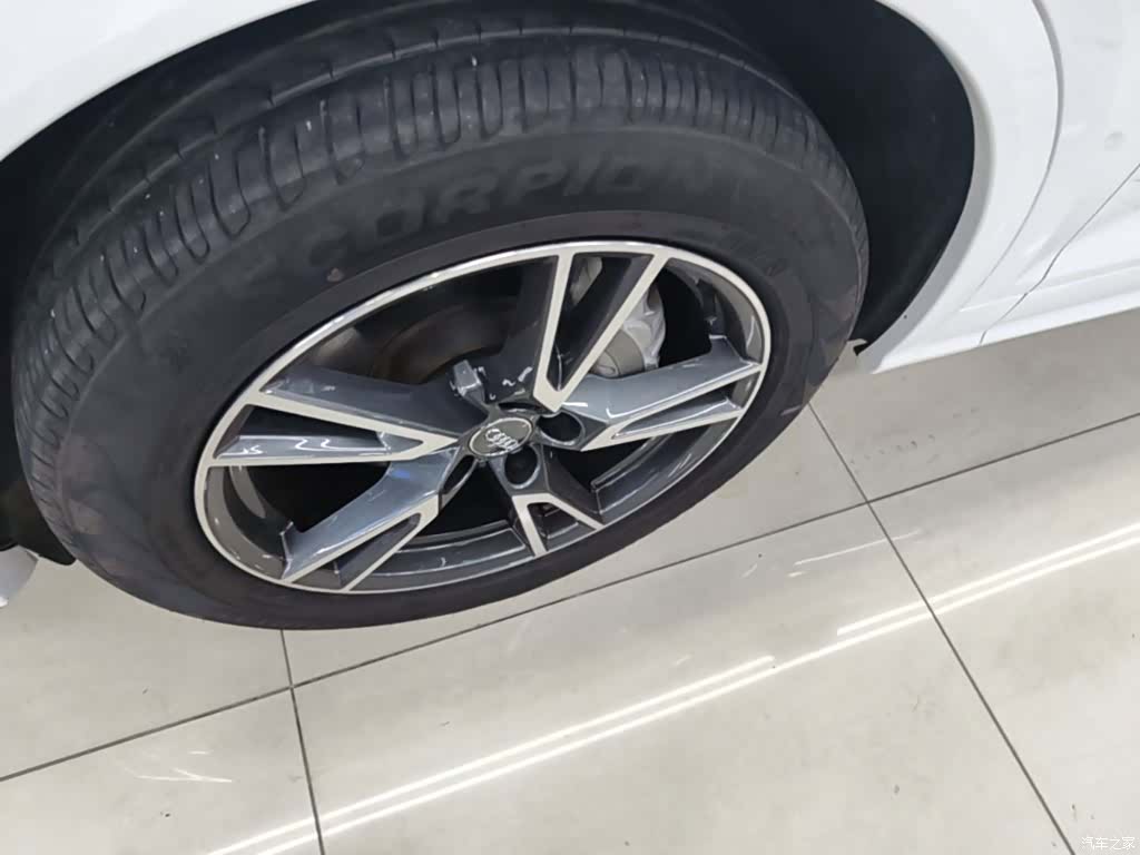 Audi Q5L, 2021 23
