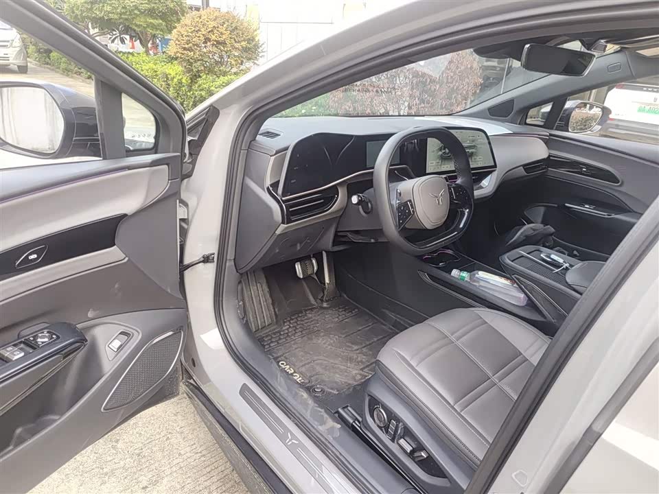 Hongqi EH7 Hongqi EH7