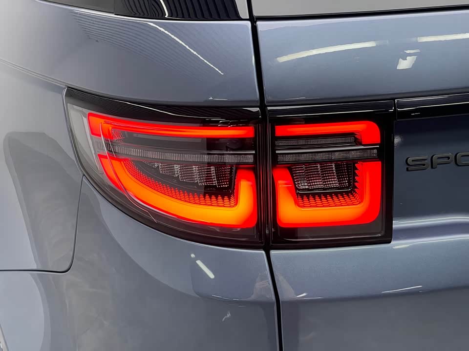Land Rover Discover sports